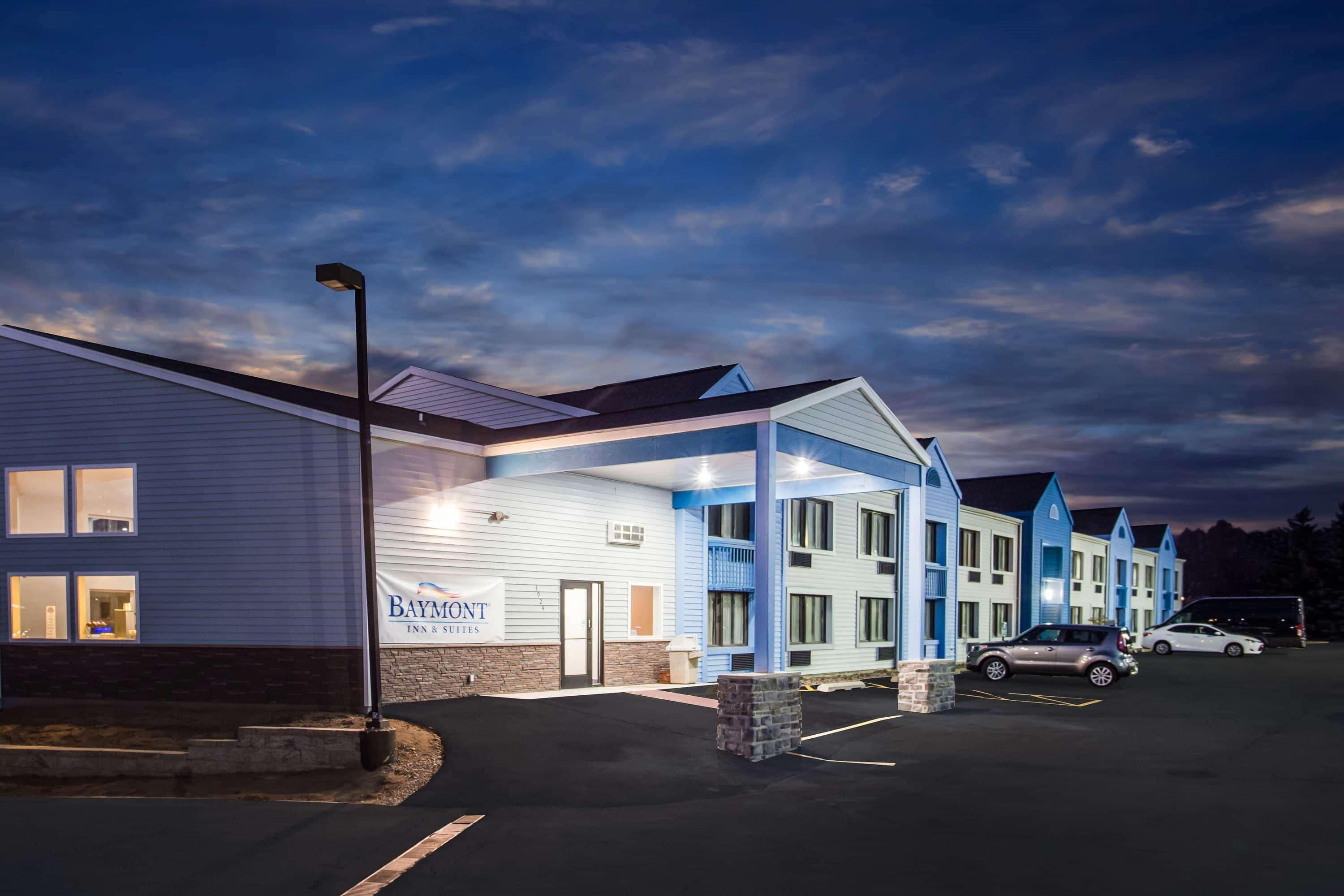 Baymont By Wyndham Appleton Hotel Eksteriør billede